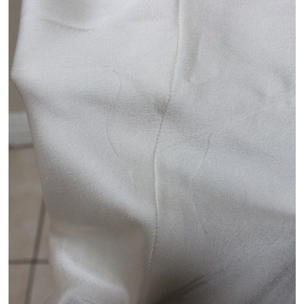 House of CB Ivory Charmaine Corset Midi Dress Size Medium - Picture 8 of 8